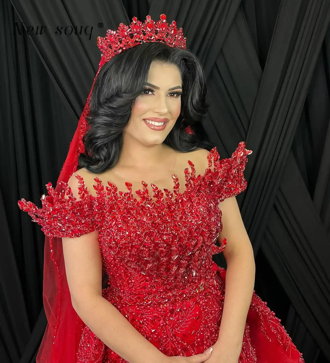 Crystals Red Off Shoulder Two Pieces Evening Dresses with Detachable Train 2025 Customized Formal Wedding Party Gowns Arabic
