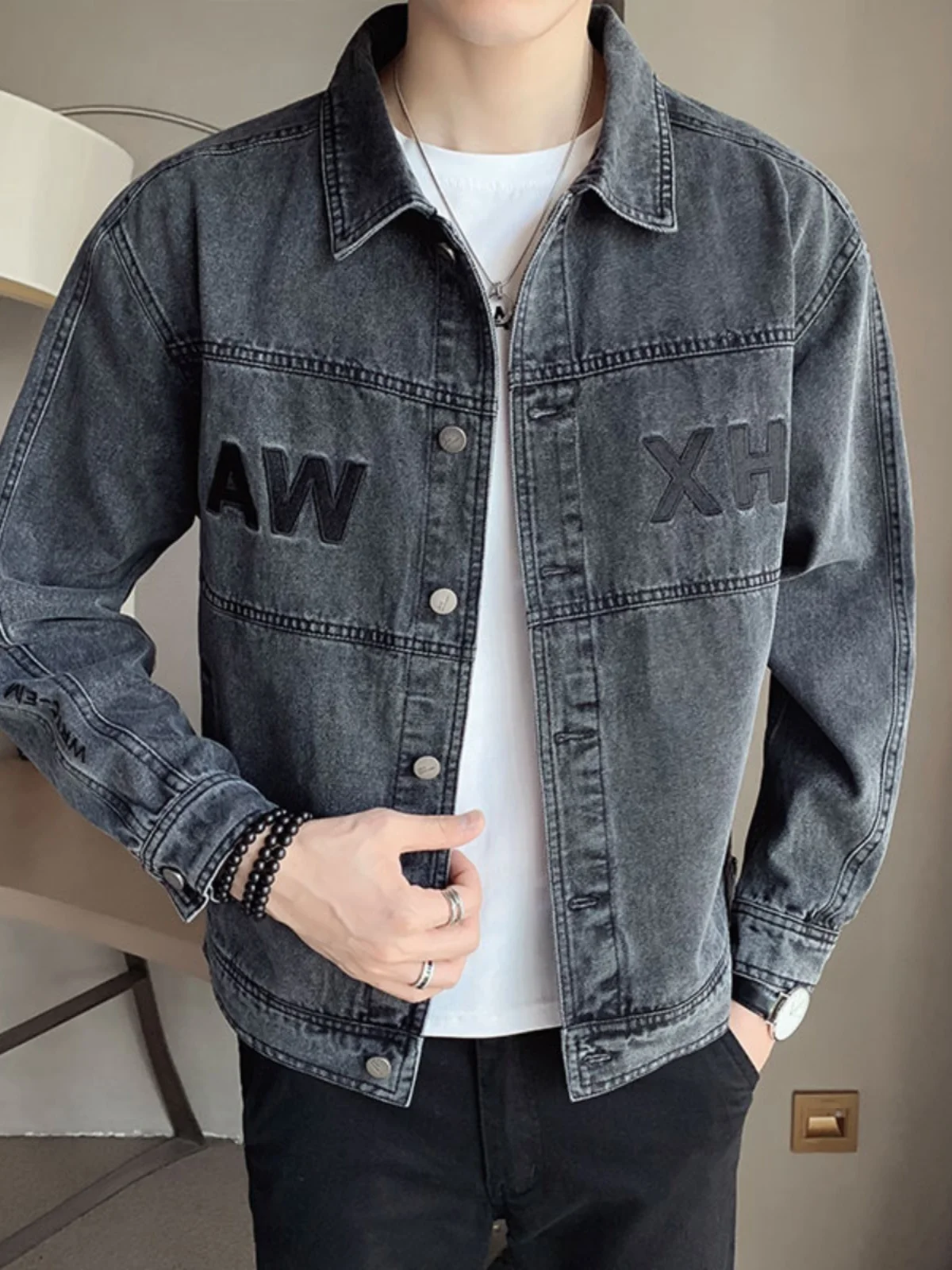

Retro Sle Men's Denim Jaet Embroidered Casual ey Vintage Top Youth Faion Outerwear Long Sve Slim Fit Coat