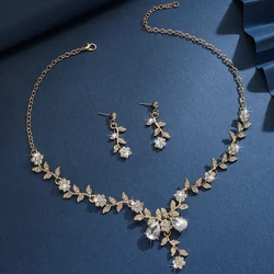 3 fashionable and trendy women's flower pearl set, rhinestone necklace, earrings, party and banquet accessories