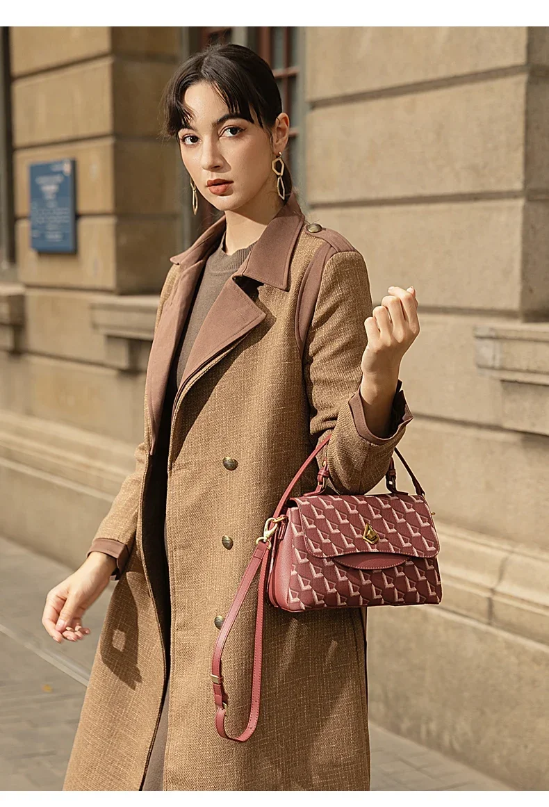 

French LMK brand sexy festive designer new fashion all-match light luxury ladies backpack