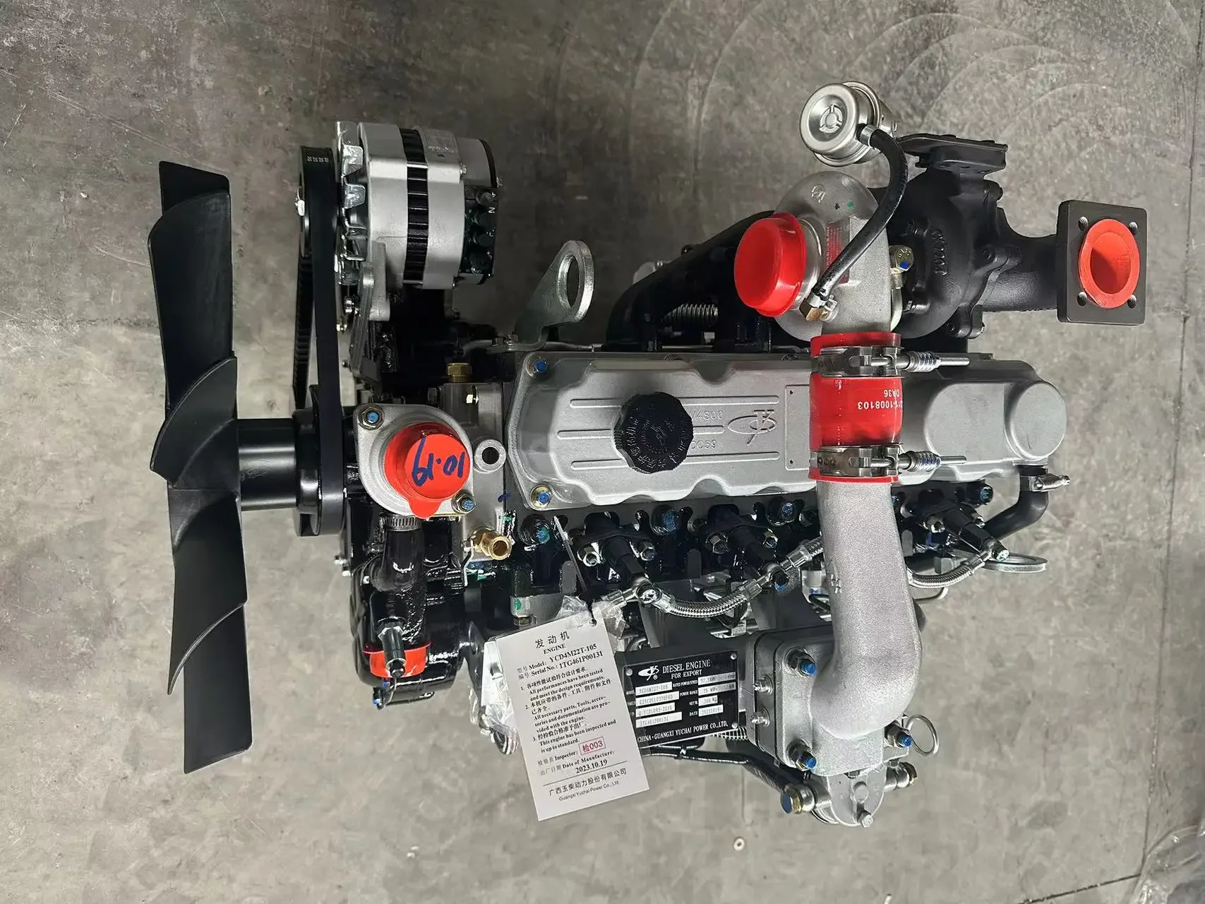 Yuchai YCD4M22T-105 77.3KW 2400RPM ngin لـ Whl Loadr Marin Powr