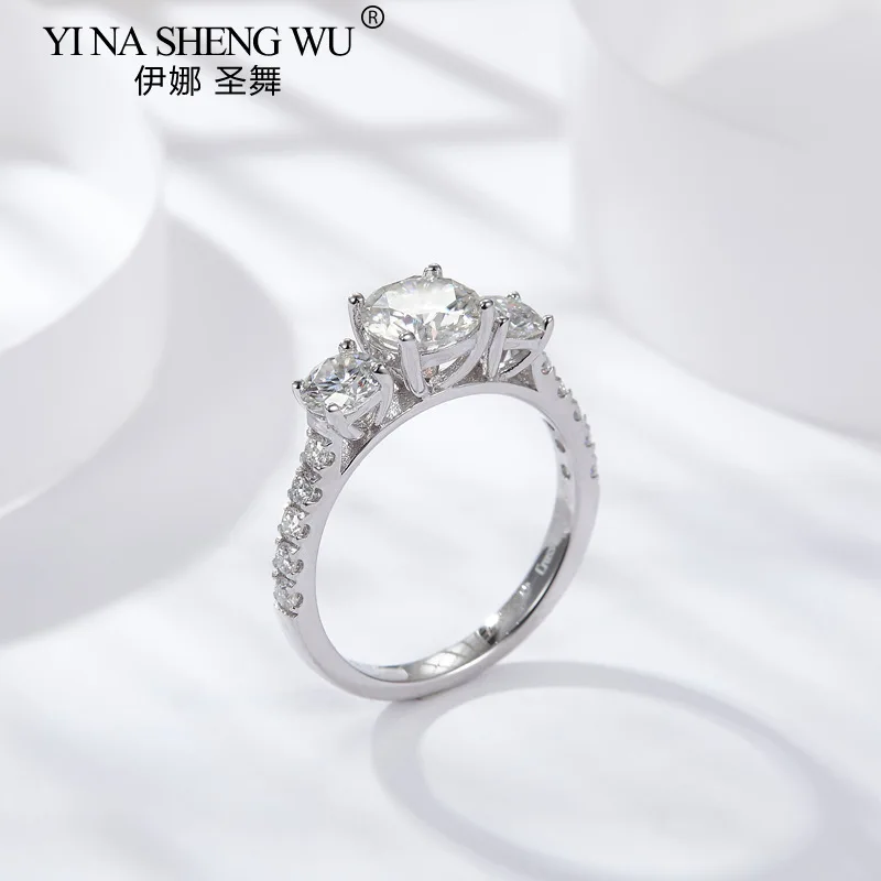 D Color VVS Moissanite Classic Three-stone Female Ring 925 Silver Plated 18k Gold Closed Hand Inlaid Ring Bridal Wedding Ring