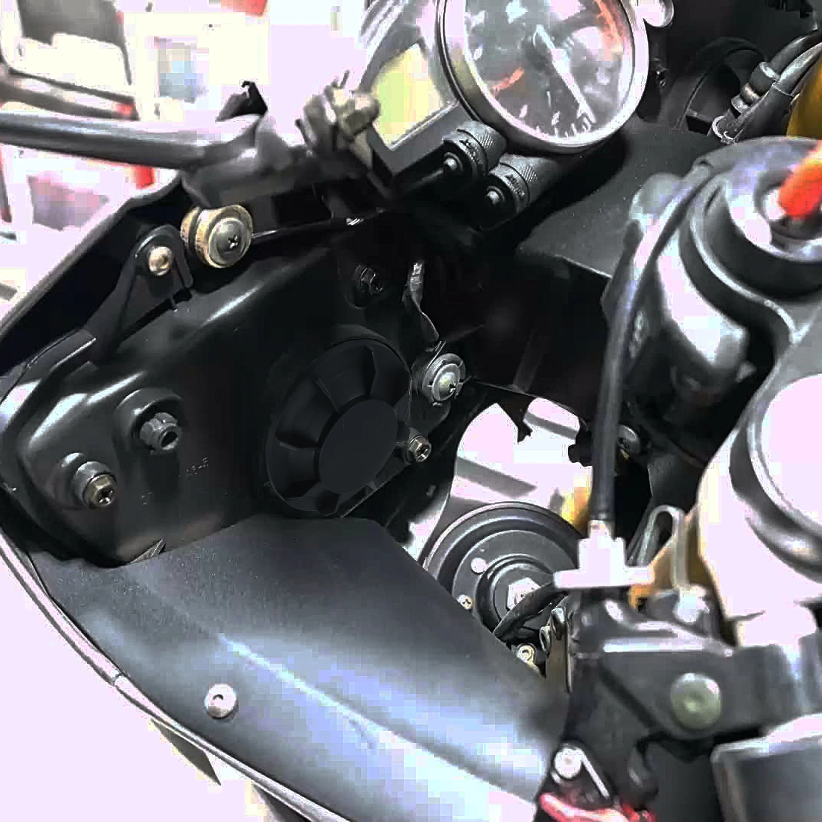 

2Pcs Headlight Rear Cover Waterproof Dust Proof Housing Cap for CBR600F5 CBR1000 ABS Material Motorcycle