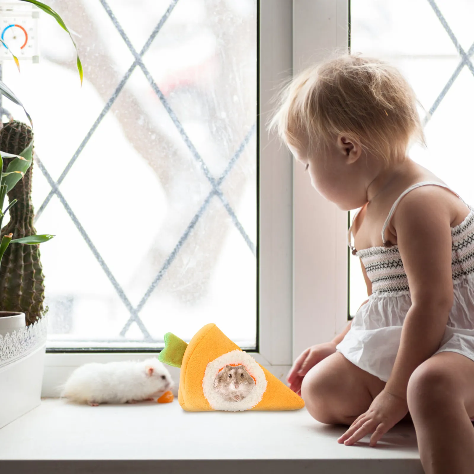 Small Lovely Hamster House Carrot Design Cozy Hideout Comfortable Bed Chinchilla Accessory Pet Warm Sleeping Nest