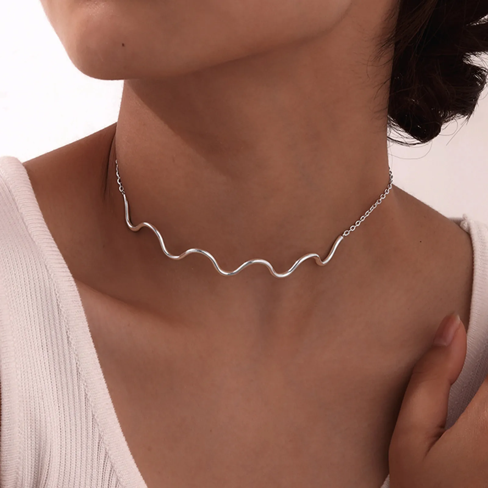 Vnox Waterproof Stainless Steel Wave Choker Neckalces for Women Girls, Simple Metal Adjustable Collar Fashion Gift for Her