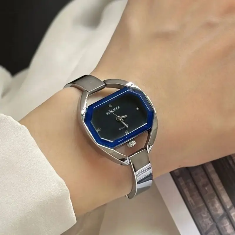 

Модные женские кварцевые часы из нержавеющей стали с сетчатым ремнем, лучший бренд, женские часы, новый оригинальный дизайн, наручные часы для женщин