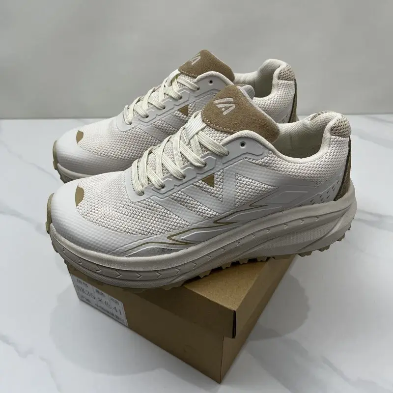 

Original Brand Professional Mens Outdoor Hiking Shoes Trekking Sneakers Fishing Shoes Designer Wide Foot Fat Foot Shoe 39-48