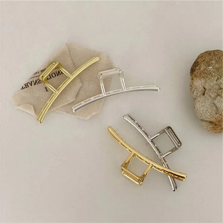 Alloy Medium Hair Claw Clip Princess Style Korean Dongdaemun Updo Back Head Elegant High End for Women Office Festival