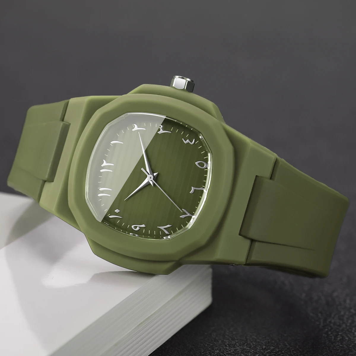 Fashion Square Unisex Watch Casual Men Quartz Watches Olive Green Silicone Strap Women Wristwatch Relogio Feminino（Without Box） view 5