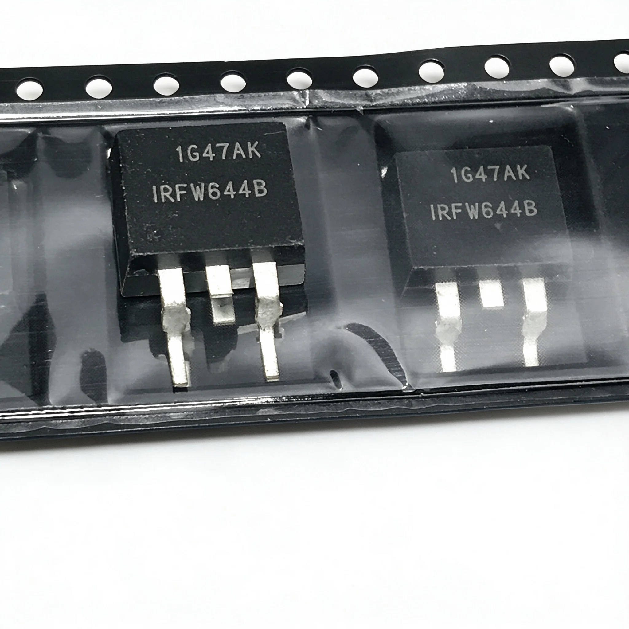 5piece IRFW644B 250V 14A TO-263