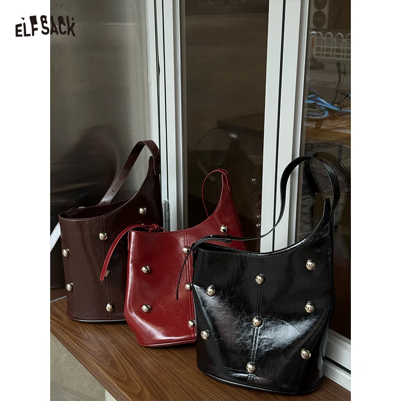

ELFSACK 2025 Autumn New Arrival Y2K Metal Stud Decor Leather Patch Tote Bag PU Shoulder Bag Edgy Style For Woman