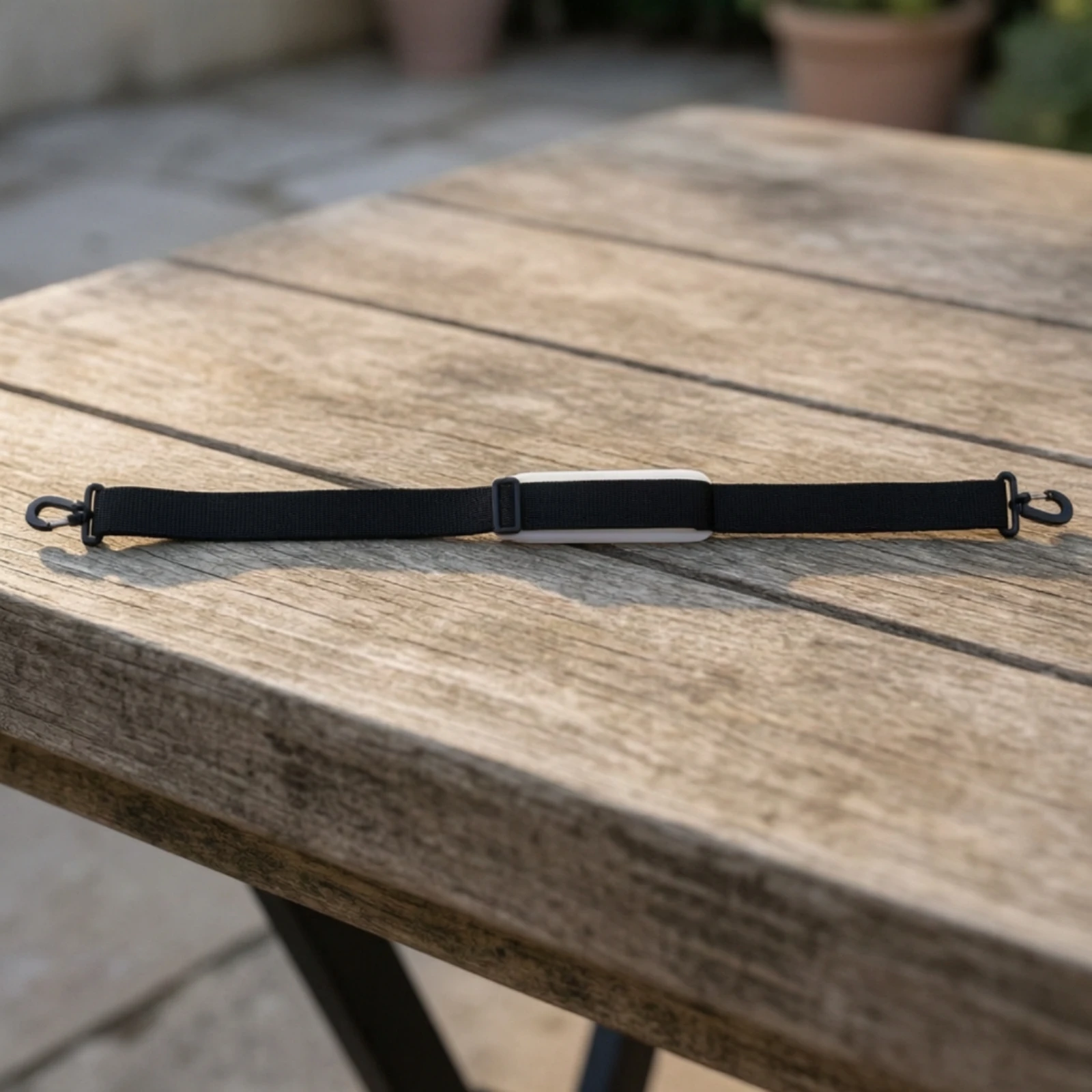 Adjustable Equipment Strap with Padded Handle Wide Hook-and-Loop Fastening Strap Hook and Loop Straps Reusable Compact