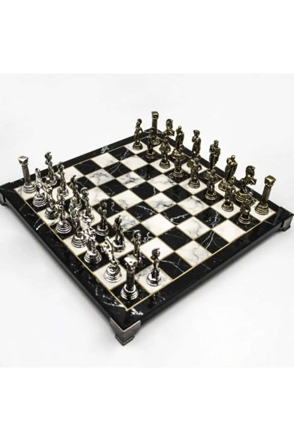 Antique Persian Metal Chess Set luxury stylish design quality Height = 27 cm x27 cm Pieces Length 4.3 cm Pawn and 5.9 cm queen