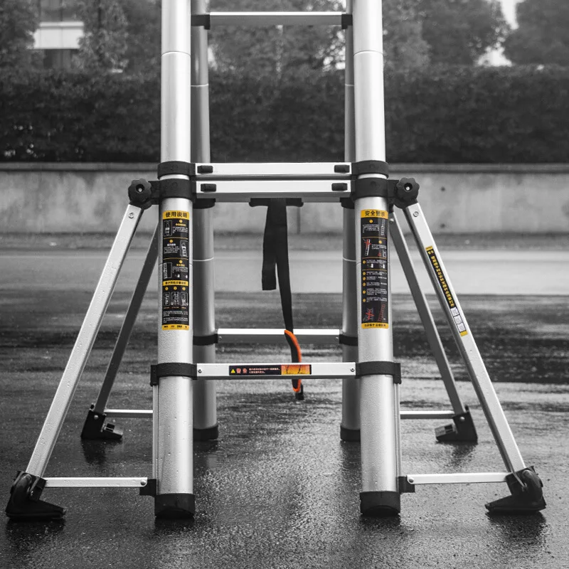 Aluminum Alloy Silver Modern Multi-functional Telescopic Folding Ladder CE Certification 150kg Load Capacity 30cm Step Distance