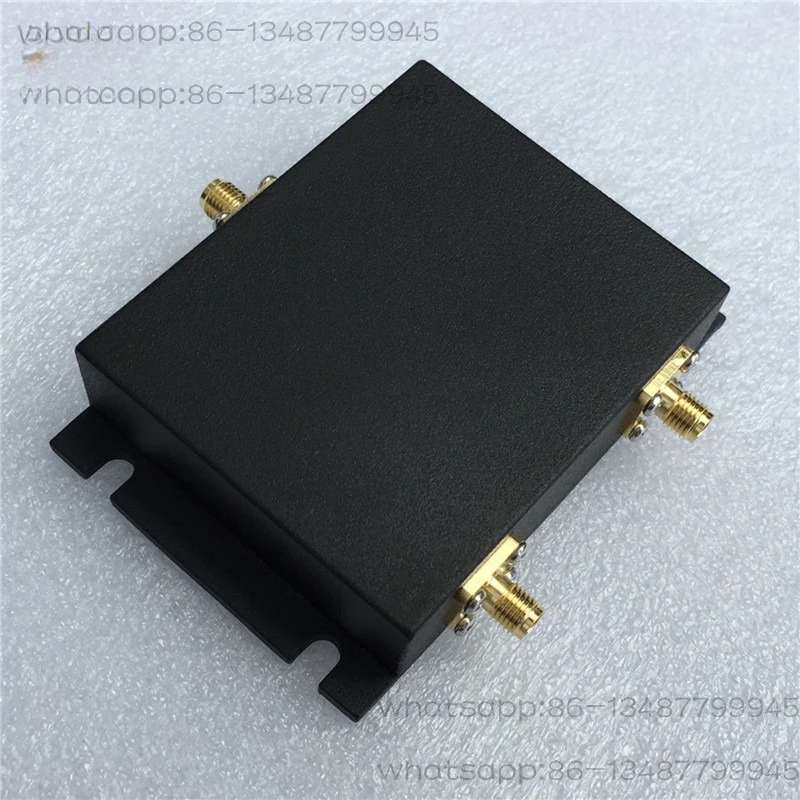 

Microstrip Два делителя мощности SMA-F 600-4000/698-2700/350-520/2000-6000 МГц Связь