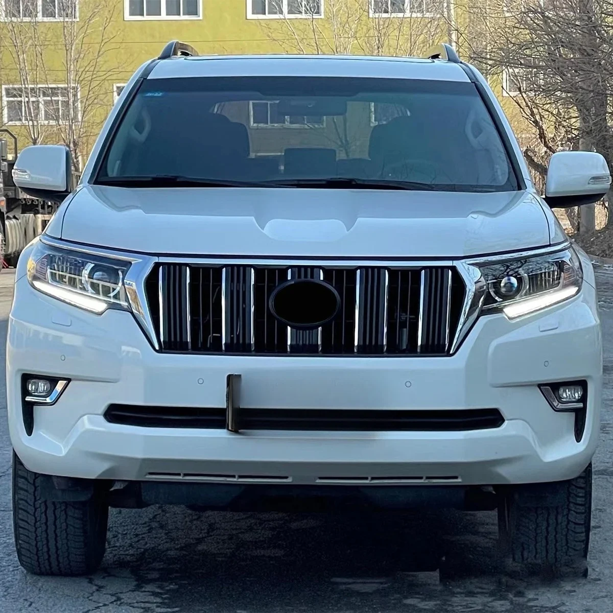 

NEW Hot Selling Auto Parts Facelift Body Kit for Toyota Prado FJ150 2010-2017 Transform Into 2018 Style Bumper Grille Bodykit.