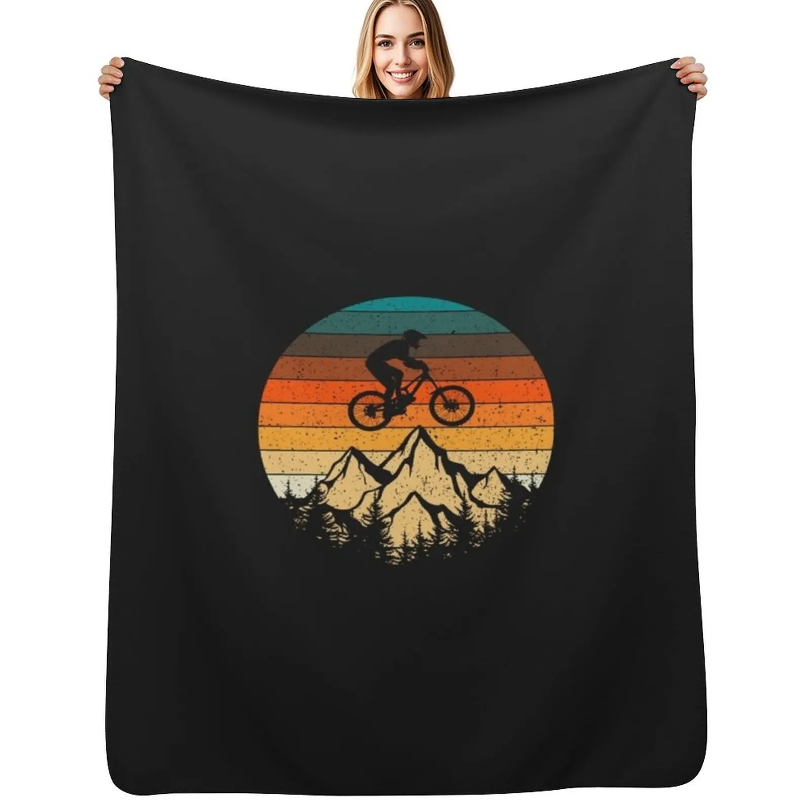Mountainbike Downhill Retro Vintage Gift Throw Blanket Beach Plaid Picnic Flannels Blankets