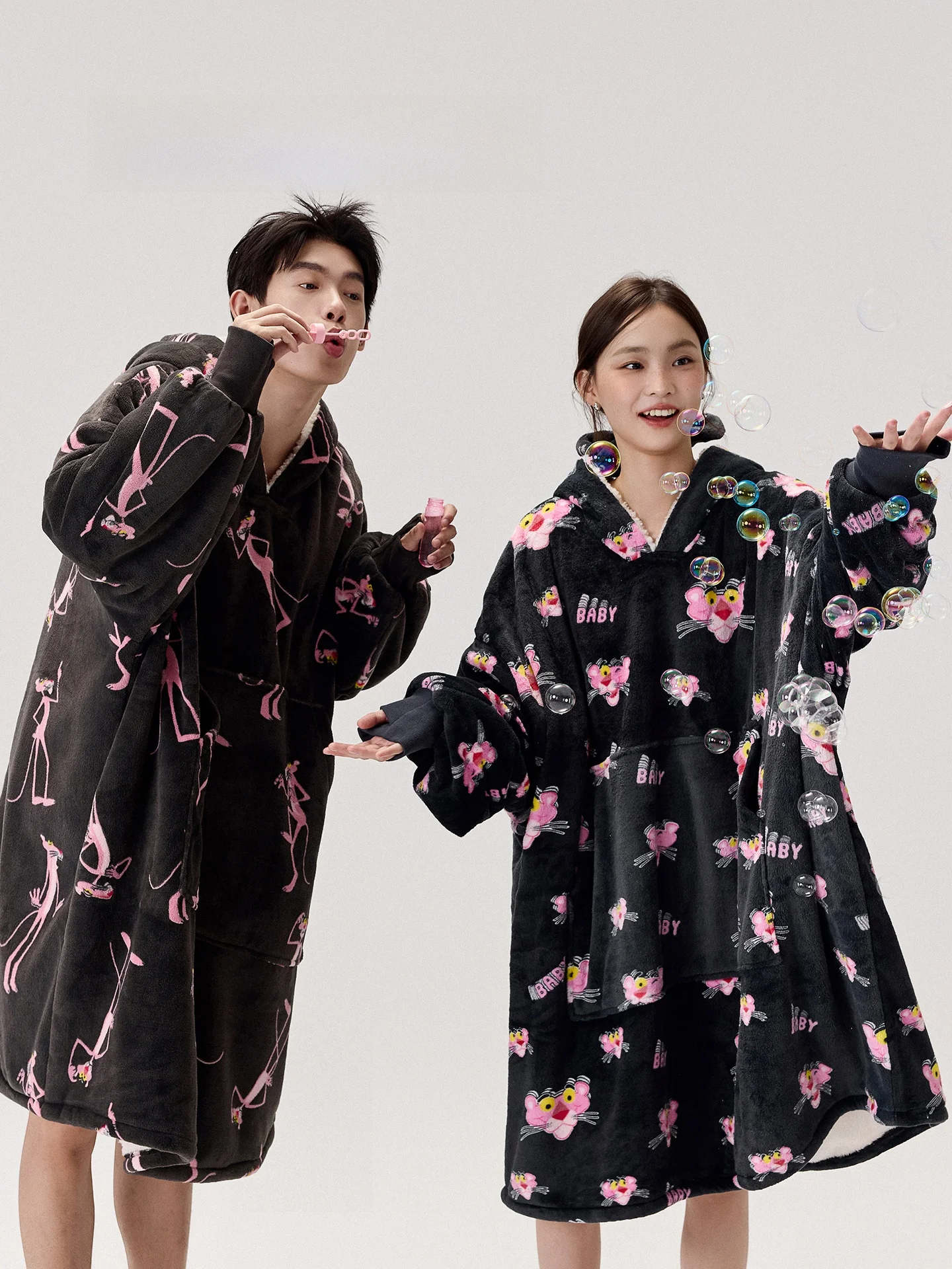 accappatoio-con-cappuccio-in-flanella-per-coppie-abbigliamento-da-casa-invernale-lunghezza-media-in-fibra-di-poliestere