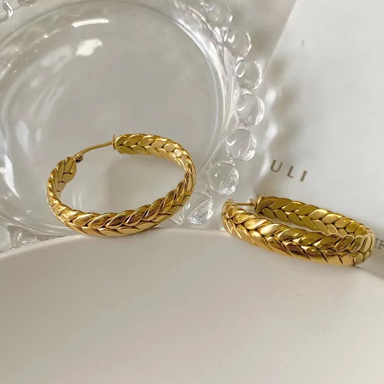 High End Fashion Tarnish Free Funky Earrings18K Gold Plated Stainless Steel Wheat Grain Aesthetic Hoop Earrings For Women