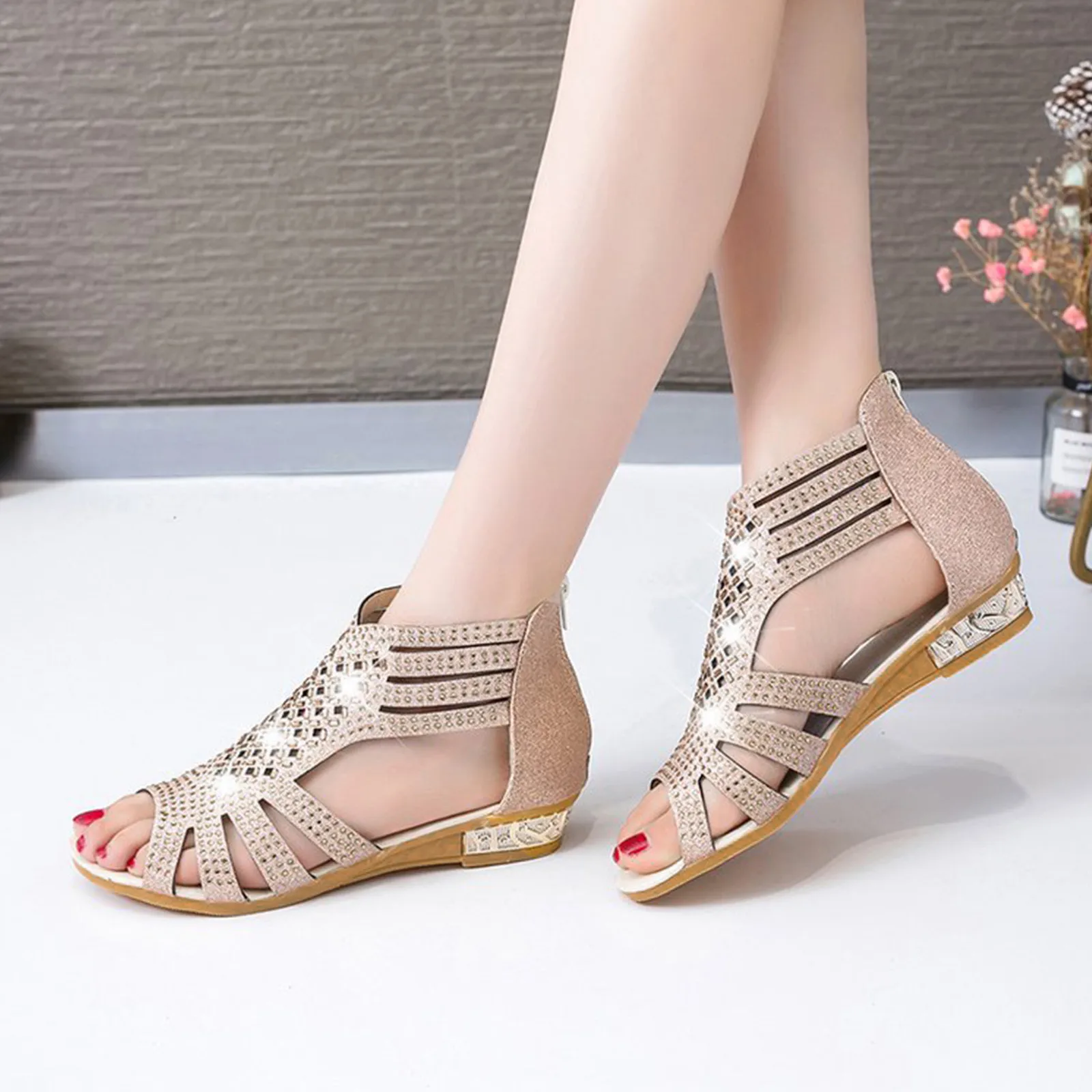 

Summer Women's Peep Toe Sandlas New Rome Rhinestones Heeled Shoes for Women Outdoor Casual Wedge Sandals Office Ladies Shoes