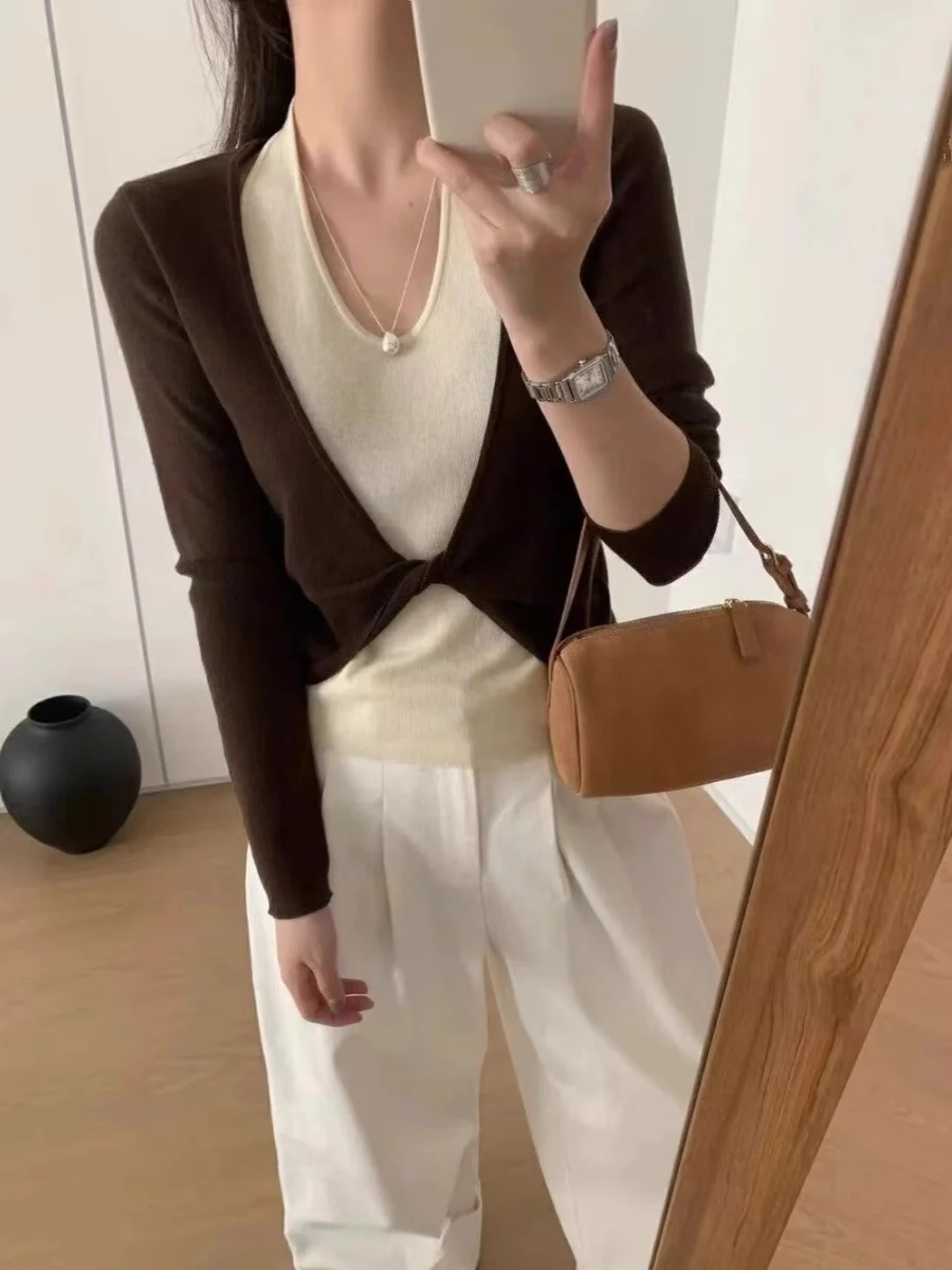 

Осенняя новинка: Женский вязаный топ с эффектом двухслойности, с длинными рукавами, U-образным вырезом, универсальный, повседневный, в стиле Pure Desire