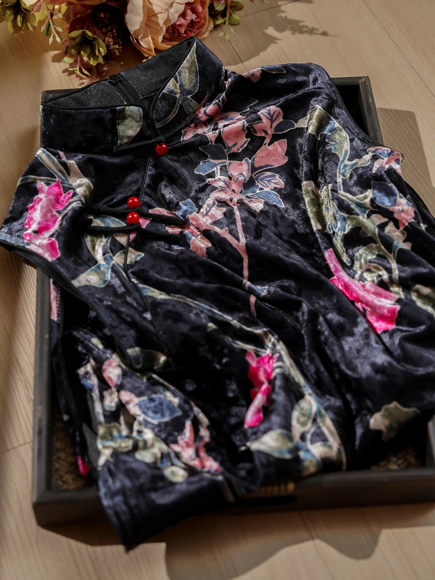 

Цзяннань Флоинг | Новый китайский бархатный свитер в стиле ретро для ранней осени, невероятно красивый, в стиле республиканской эпохи...