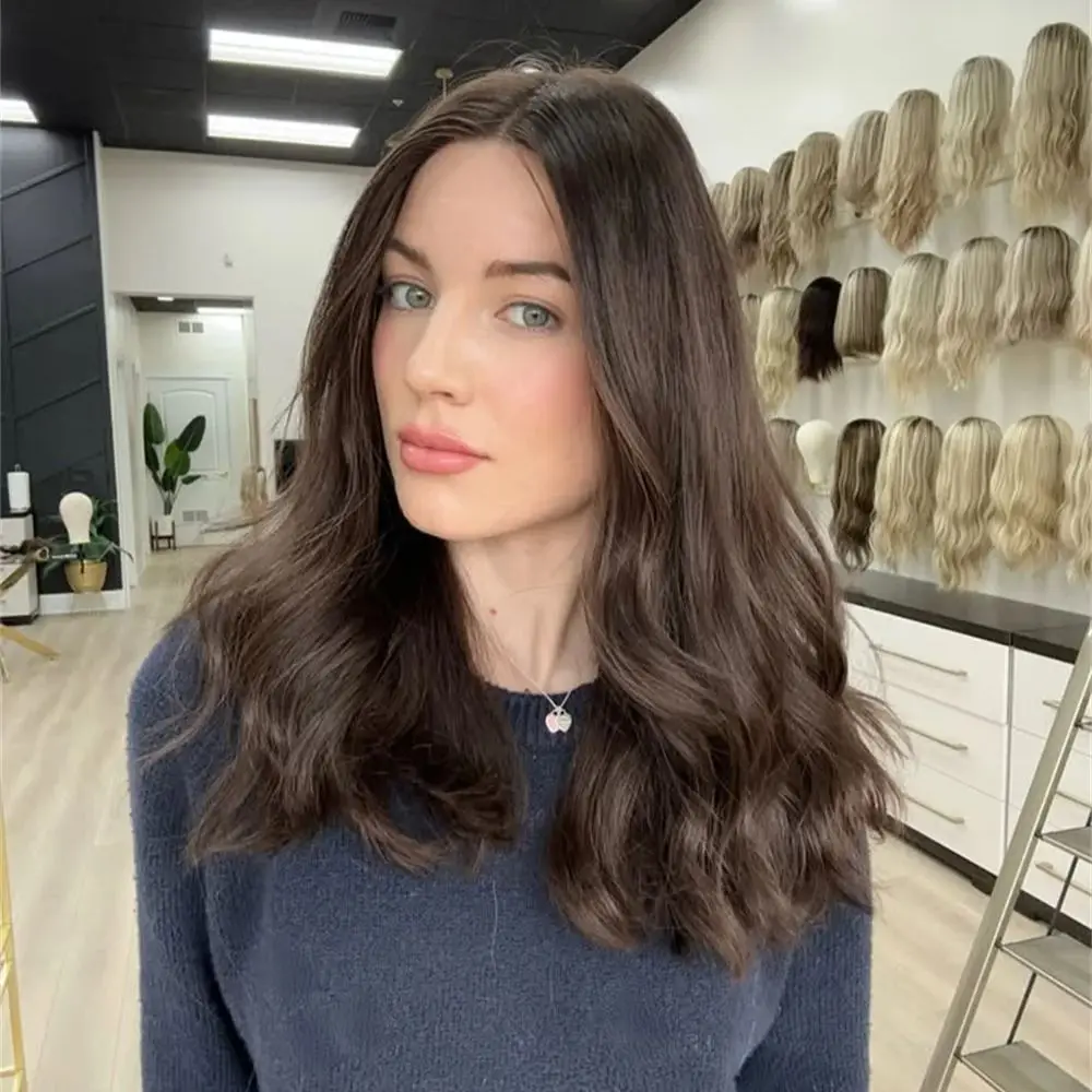 

18-дюймовый темно-коричневый синтетический парик Futura Brunette с кружевной передней частью, термостойкий, 13x4, предварительно прорезанный, с естественным видом, для повседневной носки и вечеринок