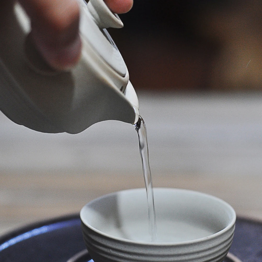 

1Set Clay Portable Lightweight Kung Fu Tea Set Teapot Outdoor Travel Self-Filtering Spout Vintage Elegant Tea Cup