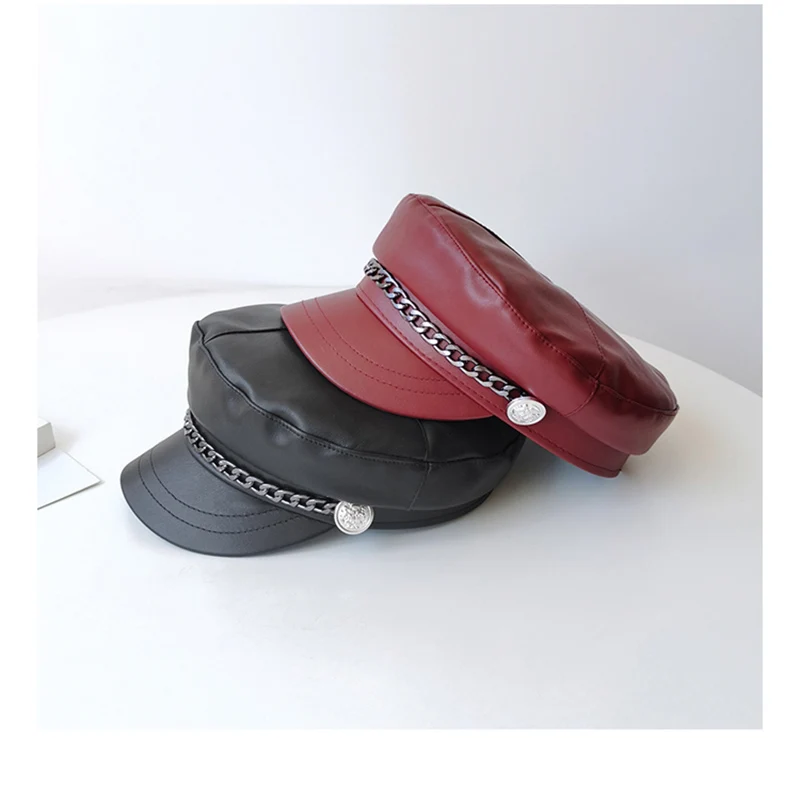 Gorra octogonal de moda Ins con cadena de Metal decorativa, boina de cuero Pu rentable para mujer, sombrero con visera que combina con todo estilo Harajuku