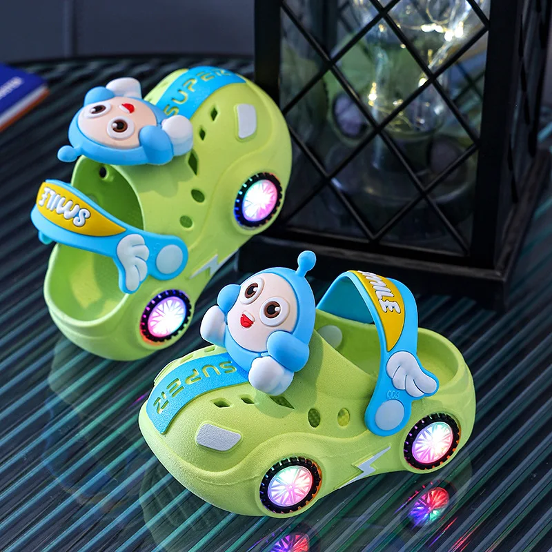 Children's Flashing Light Hole Shoes, Anti Slip Soft Soled Toe Cap Slippers, Cartoon Car Illuminated Slippers for Boys and Girls