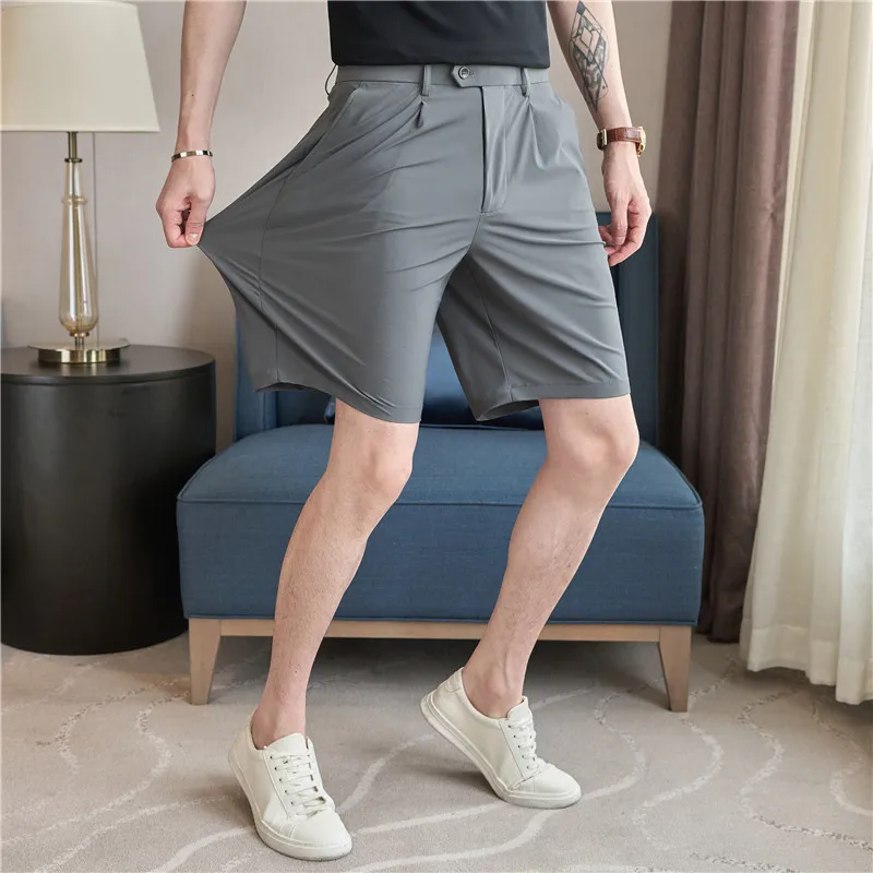 

2025 Summer Ice Silk Thin Elastic Waist Shorts for Men Solid Color Casual Business Five Points Pants Daily Social Beach Shorts