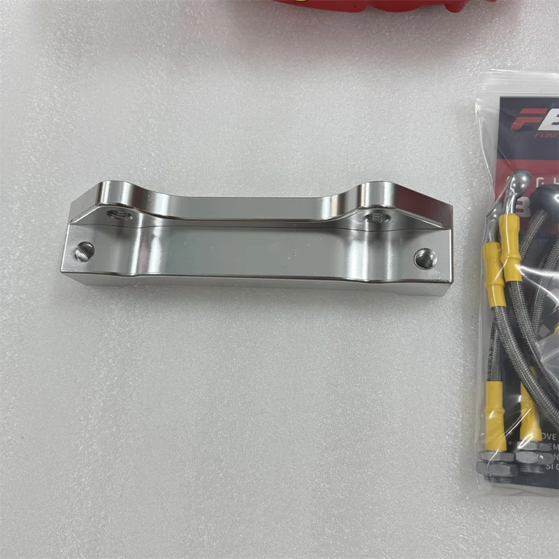Auto Brake Caliper 6 Pots Caliper Pad Bracket Brake Hose Line for  S3 8V Disc 370x32mm