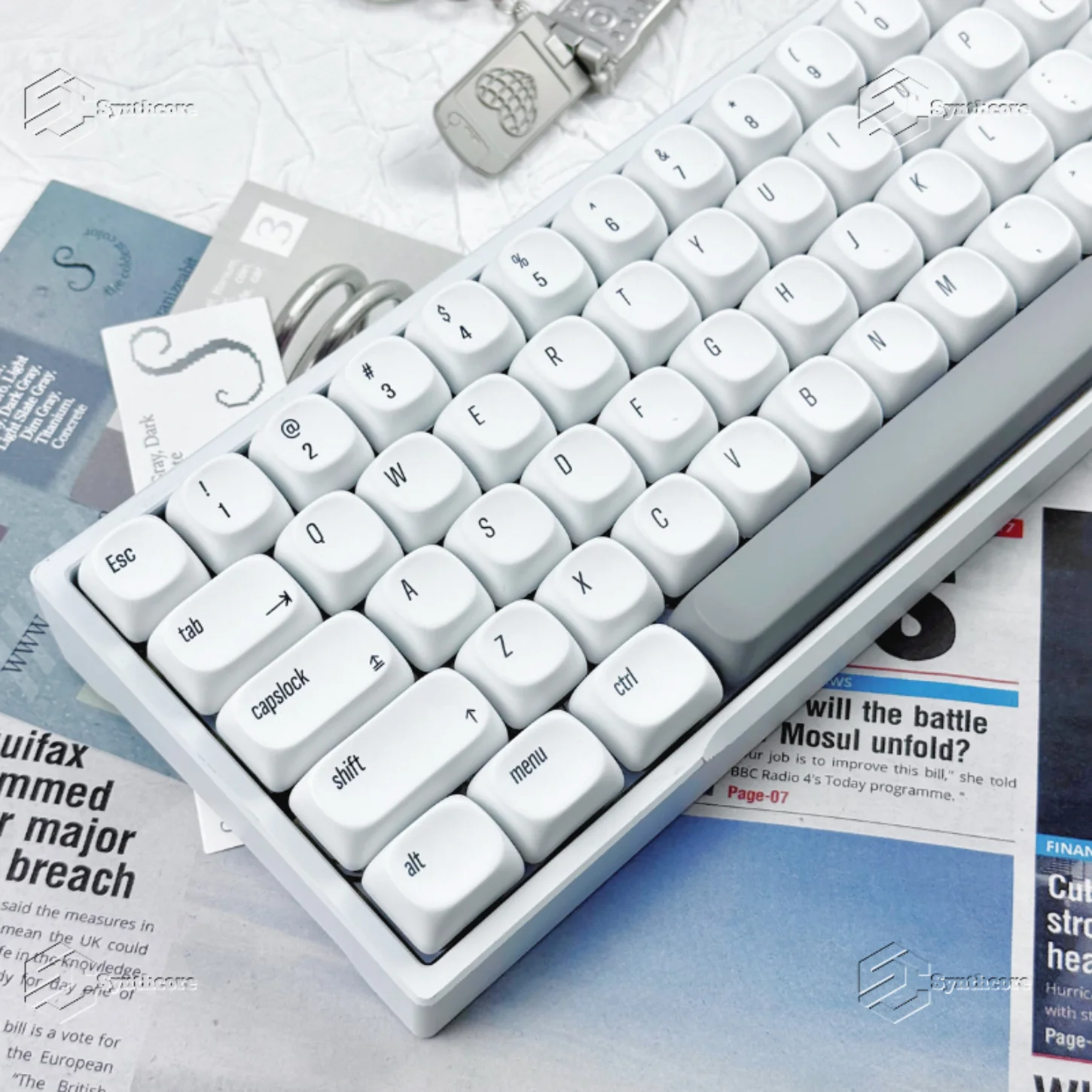 Portachiavi con tastiera meccanica minimalista, set di copritasti bianco puro, PBT, cappuccio MOA/XDA, 130 tasti