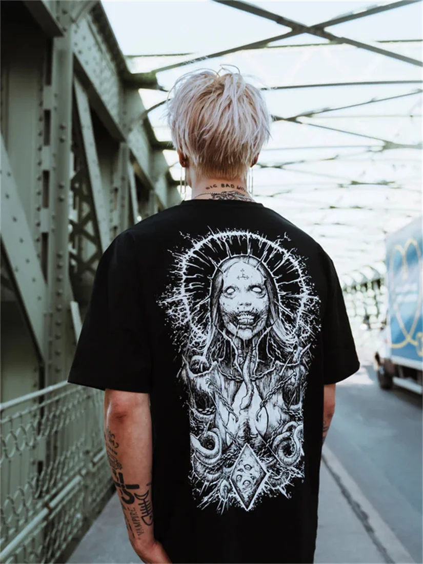 

Fashion Cool Men's Trendy Gothic Style Womens T-shirt Summer Autumn 3D Printed Casual Round Neck Short Sleeve New Tee Top 2025