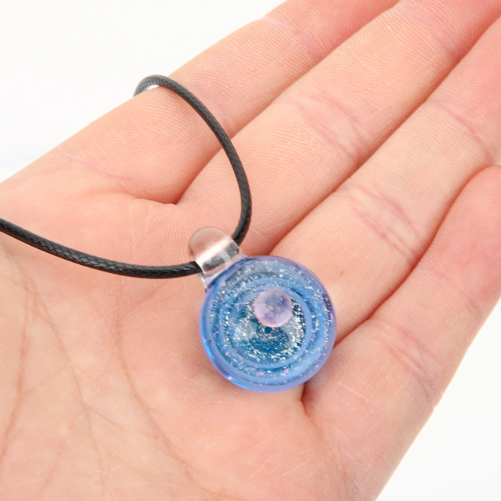 

Space Necklace Women Ball Pendant Resin Chain Necklace Unique Planet Pendant for Daily Party Wear Aesthetic Neck Jewelry