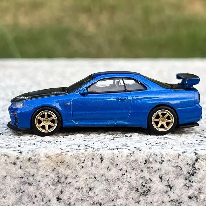 1:64 Nissan Skyline GTR R34 Alloy Sports Car Model Simulation Diecasts Metal Racing Car Vehicles Model Collection Toys Gift