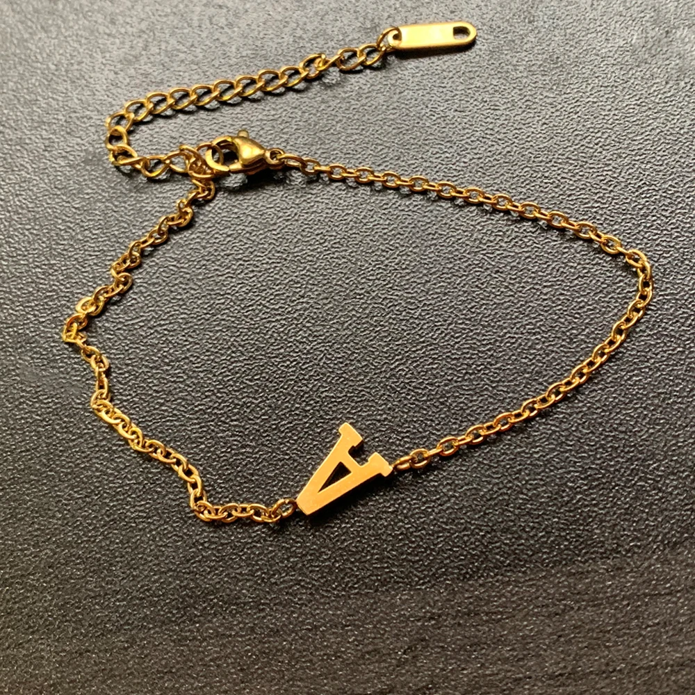 Pulsera hecha a mano con letras brillantes de acero de Color dorado, cadena de eslabones informal elástica, brazalete de hilo para brazo, joyería personalizada