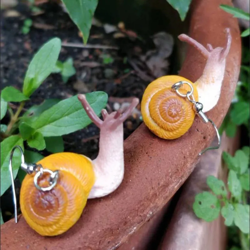 Lightweight Snail Earrings Miniblings Handmade