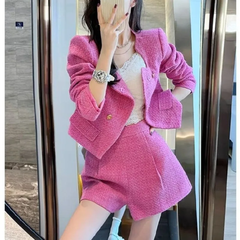 

Autumn and Winter Women's 2024 Spliced Round Neck New Small Fragrant Style Fashion Solid Color Button Pocket Folds Shorts Suit