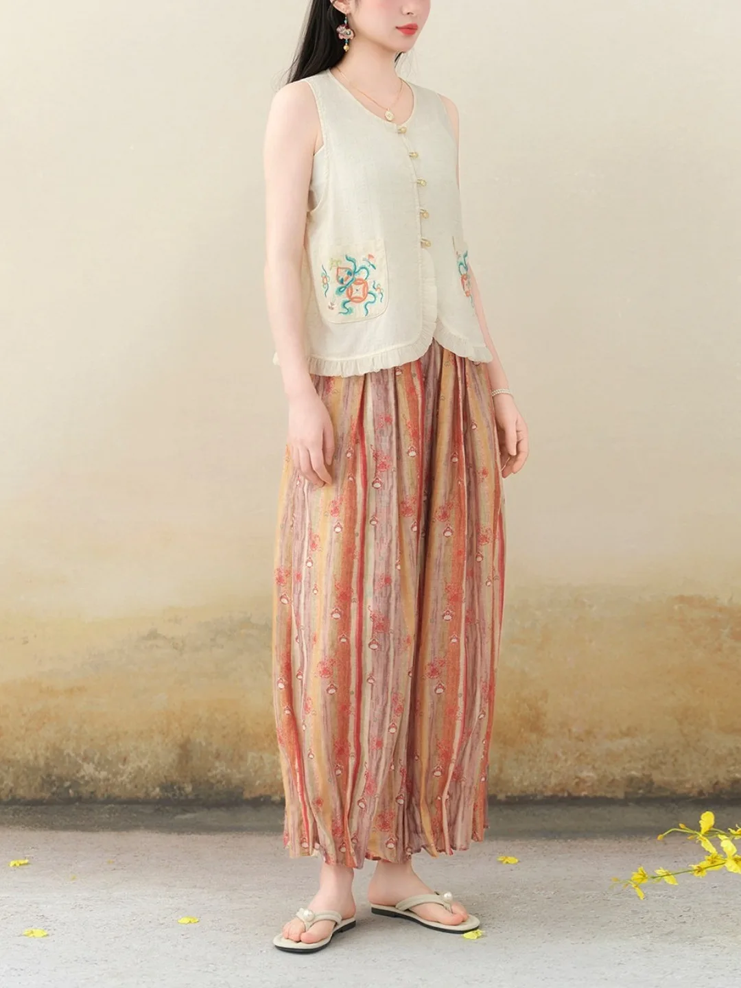 Bohemian Color Block Print Lantern Pants Women's Summer Loose Casual Elastic Waist Cuffed Nine Point Pants High Waist Straigh...