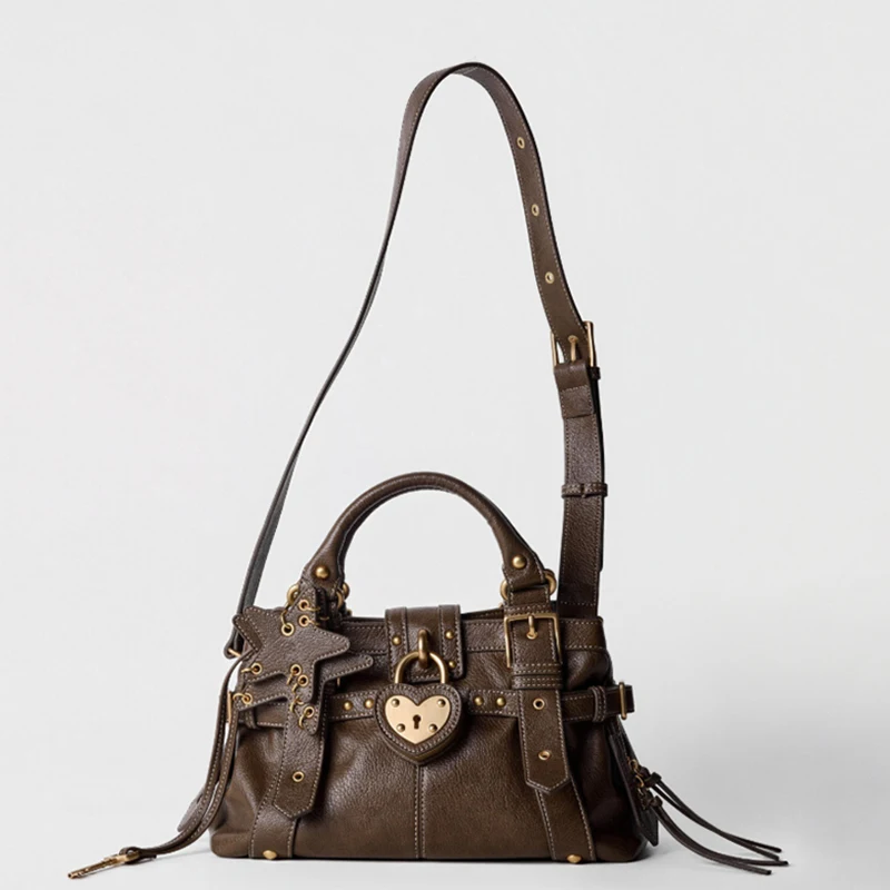 Premium Leather Heart Lock Tote Bag Niche Design Single-shoulder Square Bag Retro Simple Handbag Unisex Punk Rivet Bucket Bags