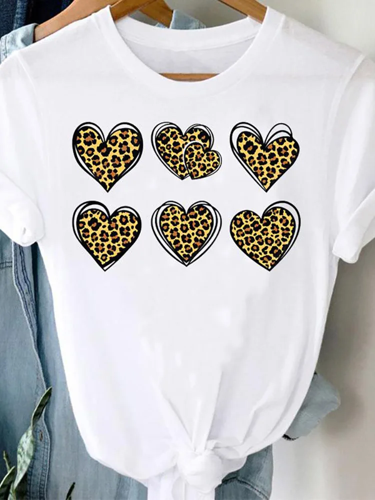 T-Shirt z grafiką dla kobiet t-shirty z krótkim rękawem lato dla kobiet Love Heart walentynki Heartbeat Casual z krótkim rękawem modna koszulka Regular