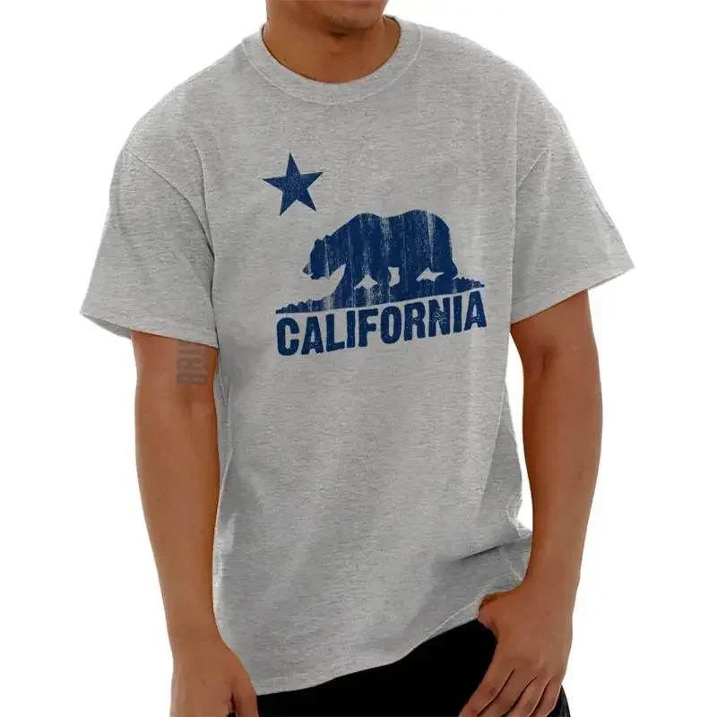 Vintage California Bear Flag Vacation Gift Adult Short Sleeve Crewneck Tee