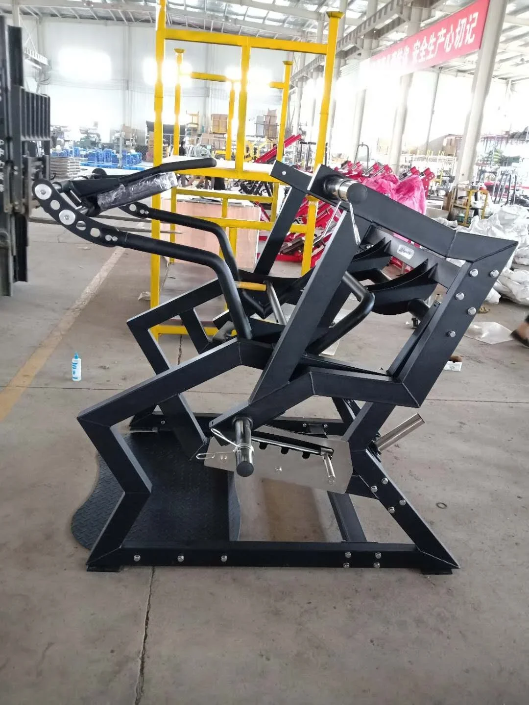 Steel Plate Loaded Machine, BRTW Strength Gym Fitness Equipment Super Squat Machine Heavy Duty Squat Machine