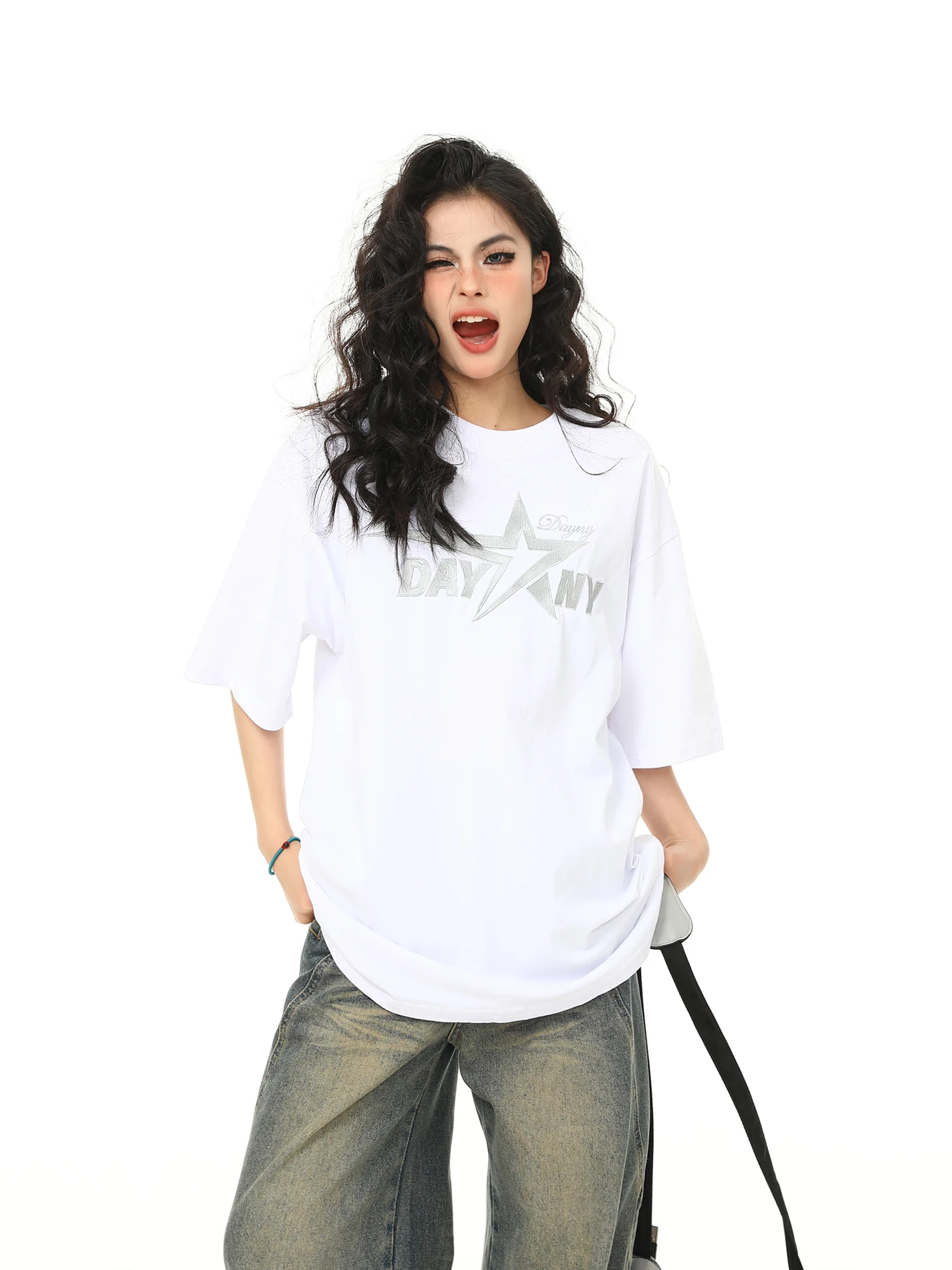 

Wild Original American Retro Embroidered Letter ort Sve T-irt ex Oversize Couple's Casual Cotton Top Summer Trend