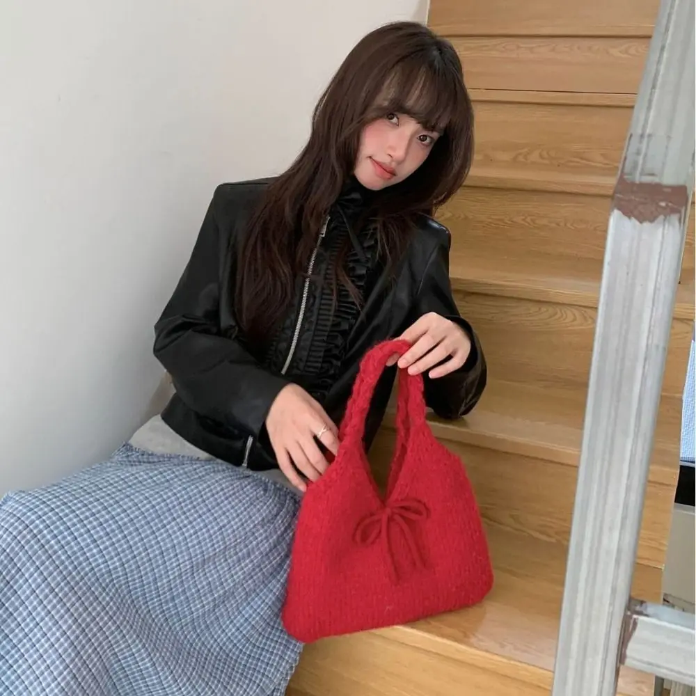 

Casual Multicolor Bow Knitted Handbag Soft Cute Weave Woolen Bag Twists Large Capacity Knitted Wrist Bag Commuting