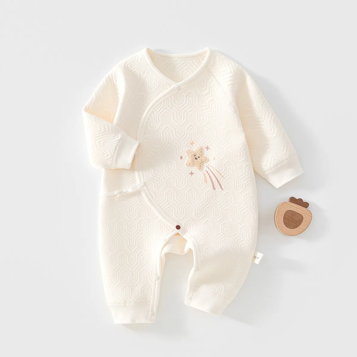 Newborn Baby Romper Soft Quilted Cotton Warm Long Sleeve Onesie with Print Embroidered Infant Bodysuit Unisex Autumn Winter 0-6M