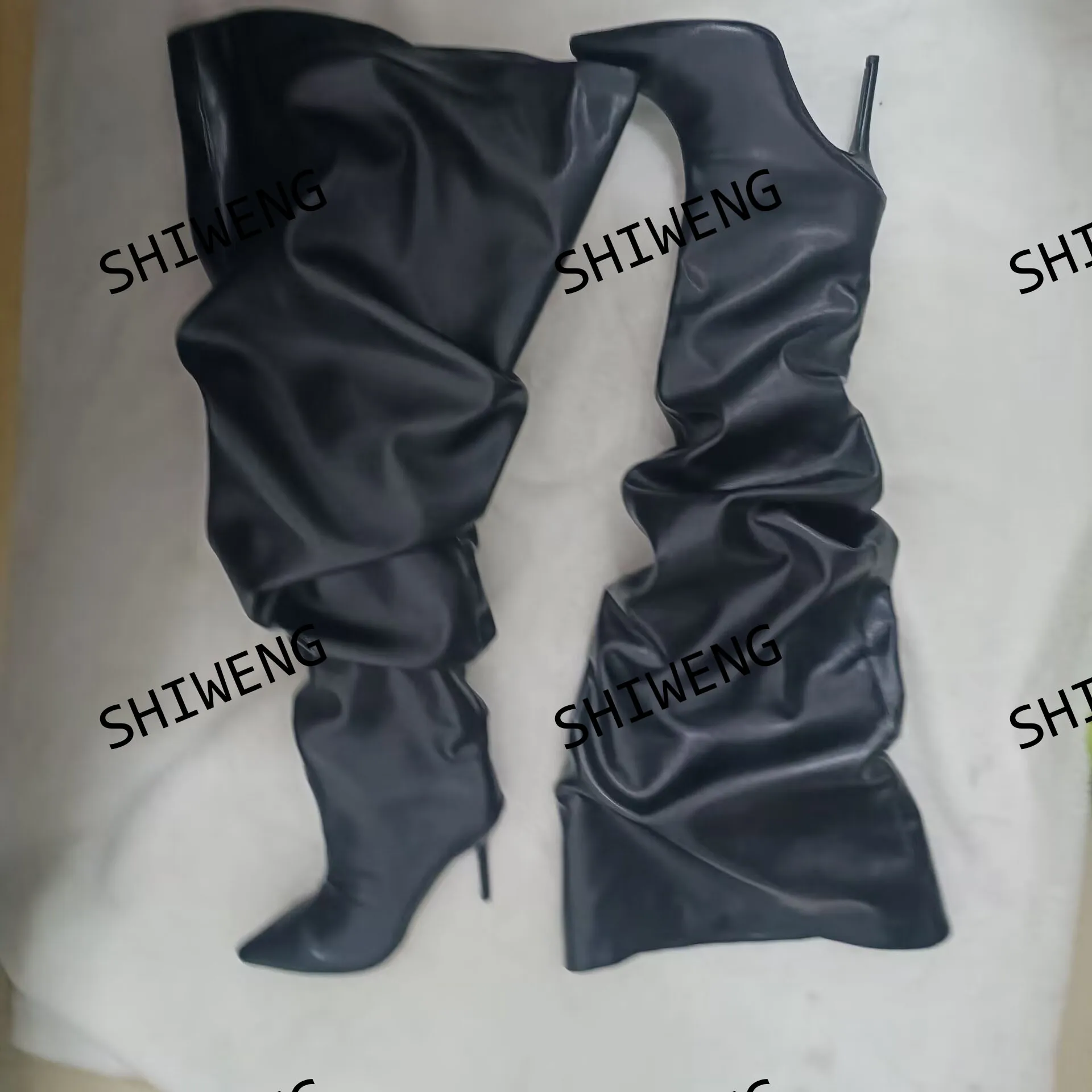 مثير الأسود الفخذ أحذية عالية النساء T تظهر مدبب تو نادي أحذية الحفلات رقيقة عالية الكعب فوق الركبة أحذية طويلة للنساء 44