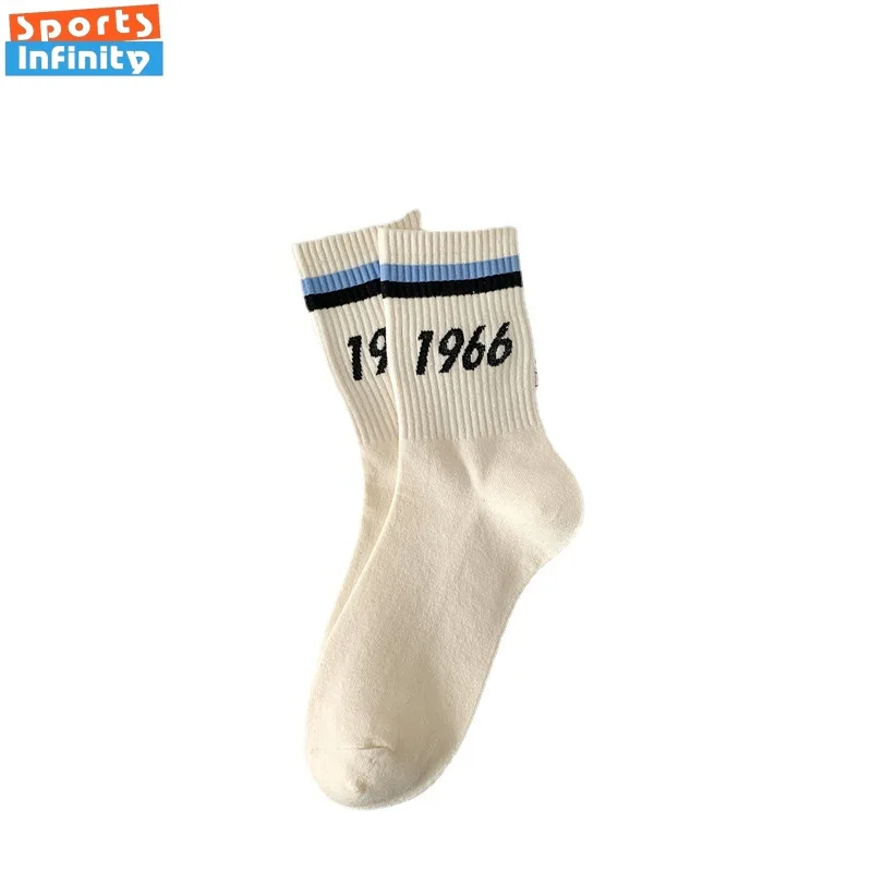 Chaussettes mi-tube en coton peigné pour hommes et femmes, chaussettes de sport en plein air pour couple, imprimé Ins ChimLetters, blanc