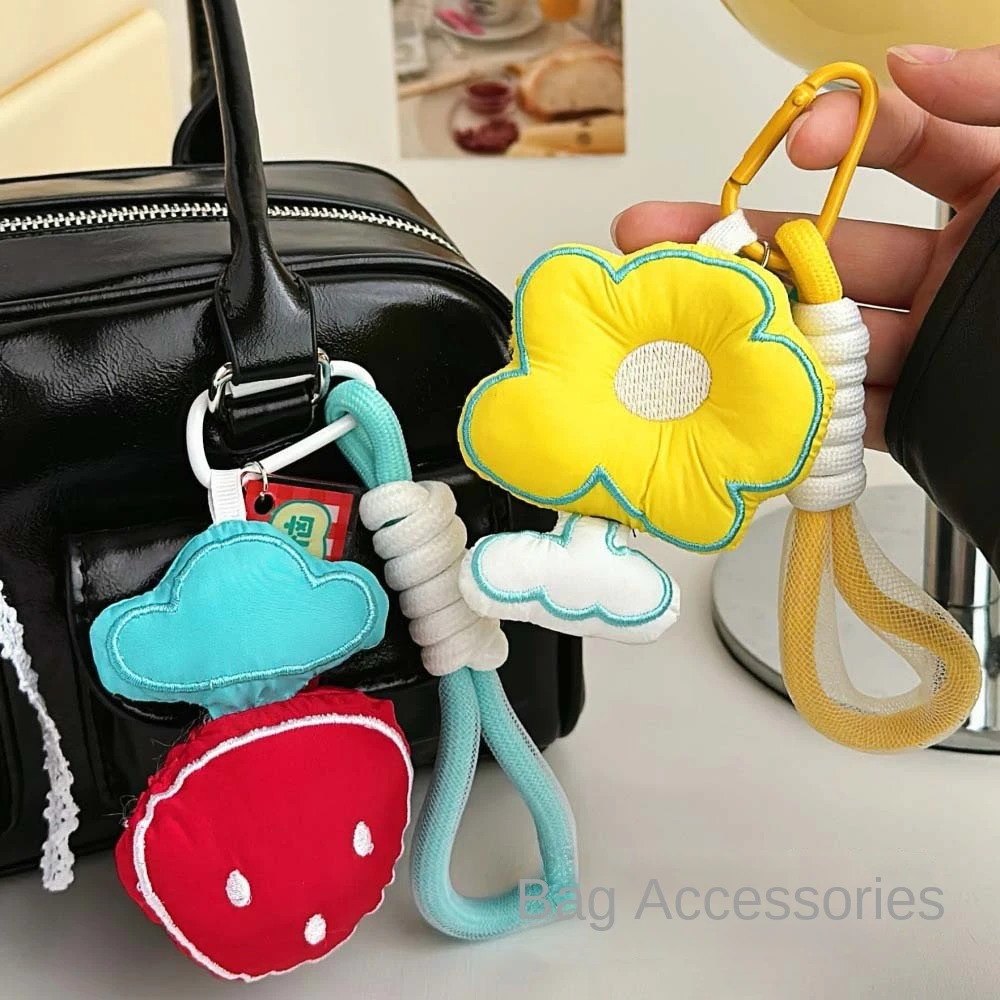 Hanging Accessory Flower Keychain Korean Style Yellow/Red Bloom Pendant Fruit Strawberry Flower Cloth Floral Keyring Children